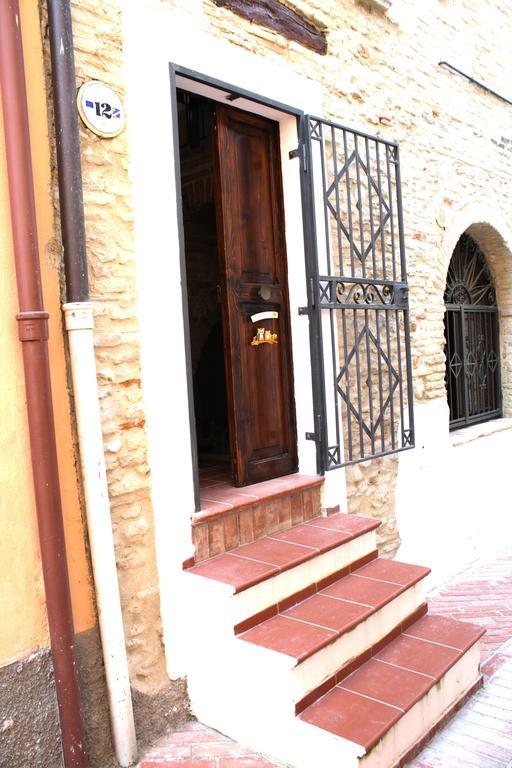 B&B Le Campanelle Λαντσιάνο Δωμάτιο φωτογραφία