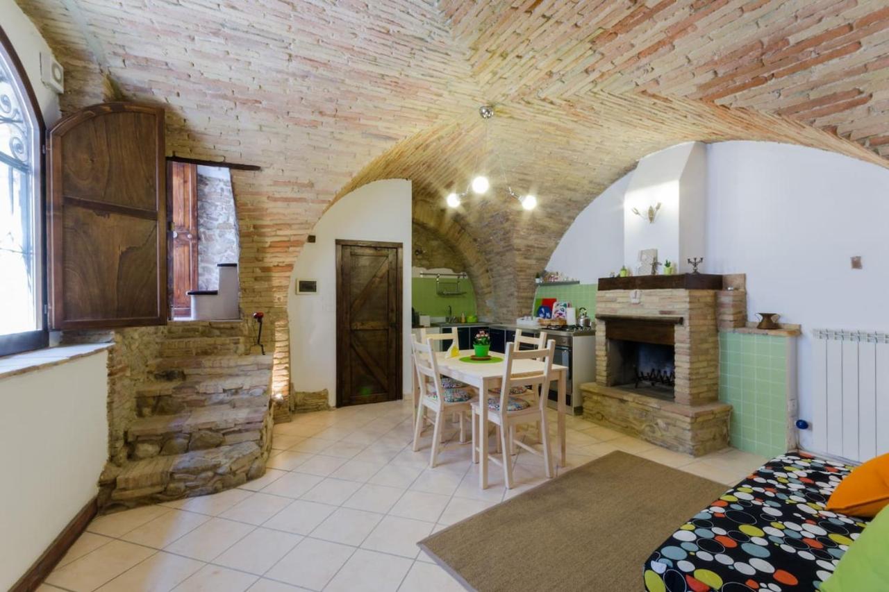 B&B Le Campanelle Λαντσιάνο Εξωτερικό φωτογραφία